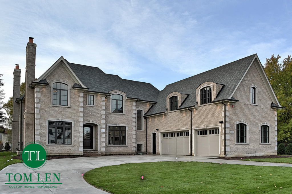 Tom Len Custom Homes - Coral Parkway - Northbrook