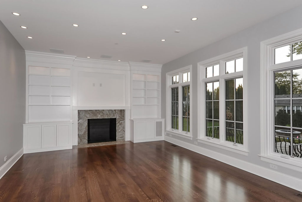 Tom Len Custom Homes - Coral Parkway - Northbrook