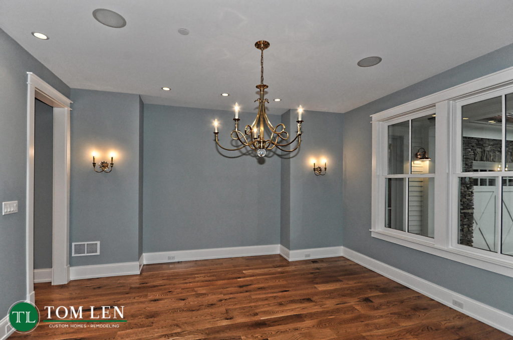 Tom Len Custom Homes - Center Ave - Northbrook