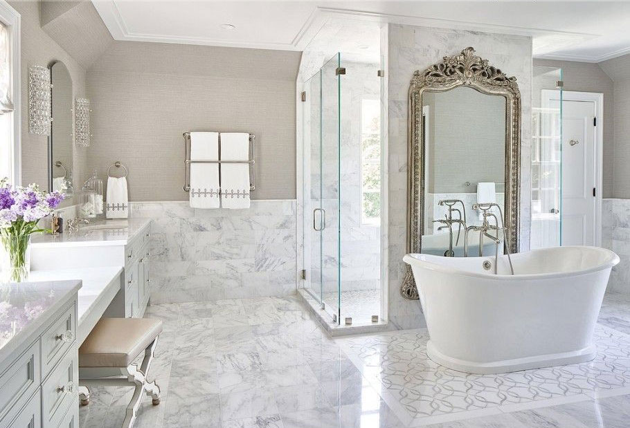 luxury home bathroom