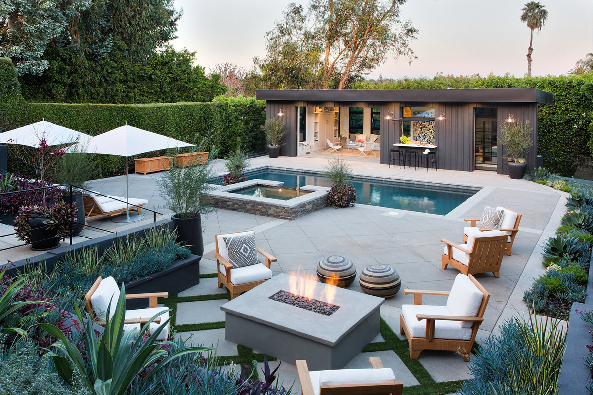 Design the Ultimate Luxury Backyard for Your Family - Tom Len Custom Homes