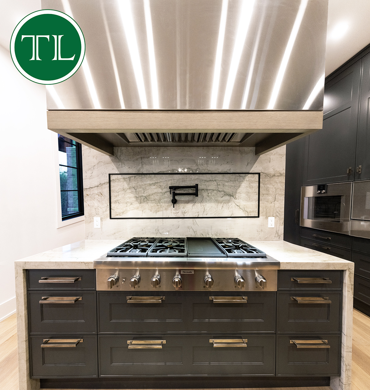 Modern Kitchen Design Elements You'll Love! - Tom Len Custom Homes